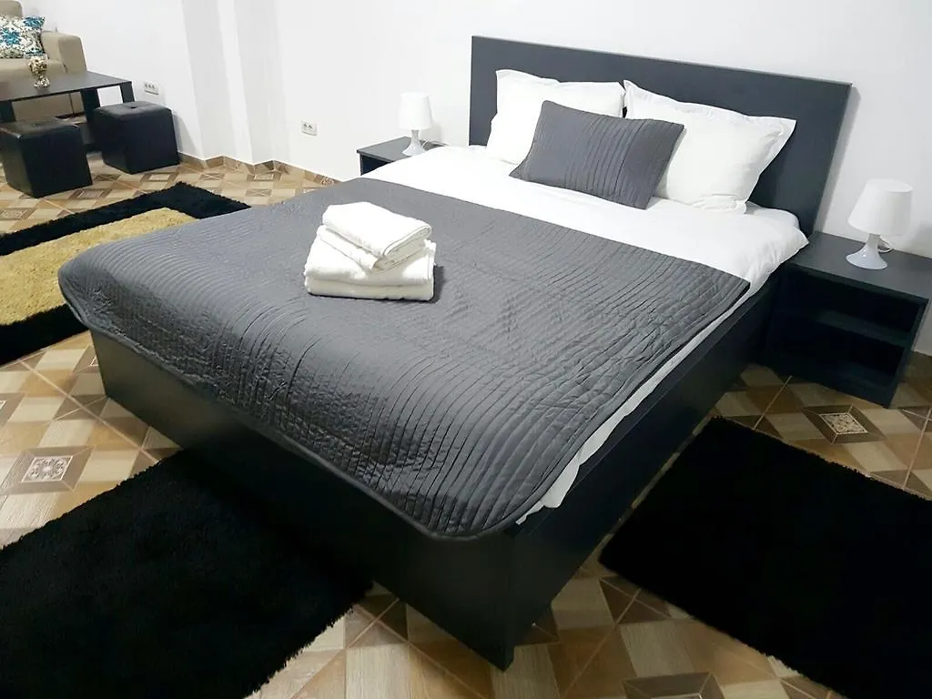 Aparthomes Fundeni Бухарест