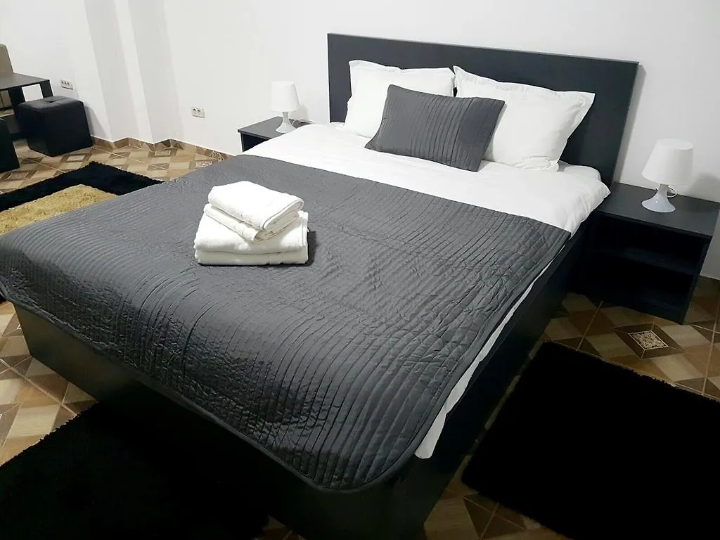 Apartamento Aparthomes Fundeni Bucarest Rumanía